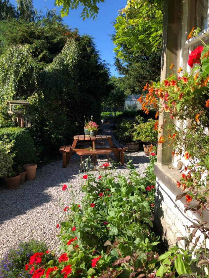 The Hollow Bed And Breakfast Great Longstone Екстер'єр фото
